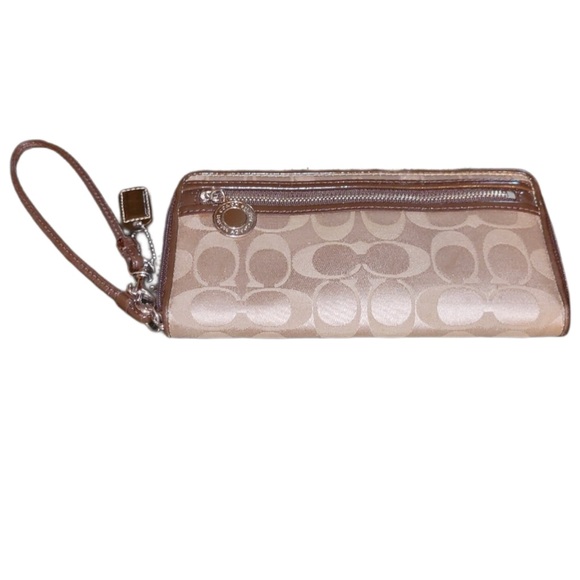 COACH Madison Sophia Continental Wallet in Signature Jacquard - Picture 11 of 15